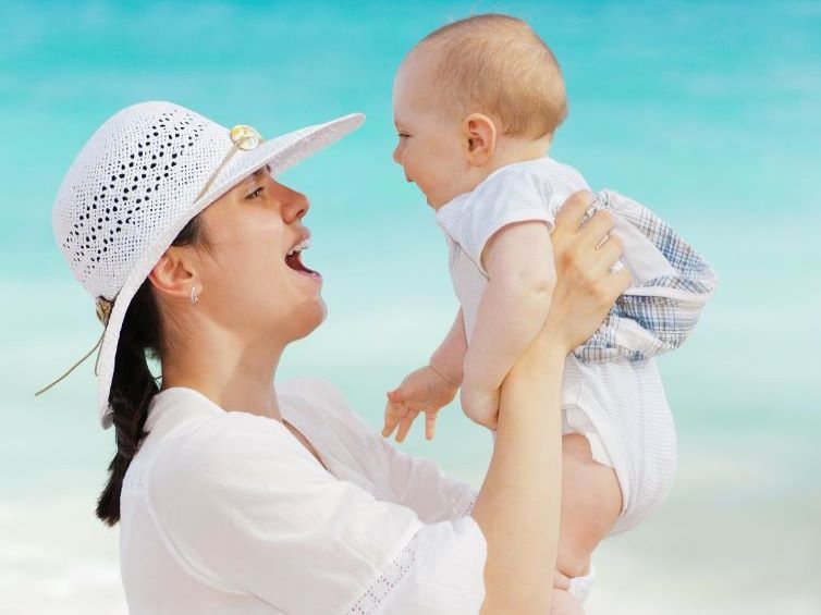 mother-and baby_754X565