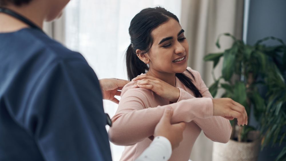 Acutely painful shoulder_Hero image