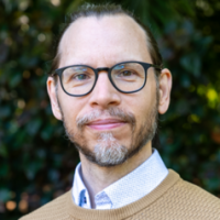Gilles E. Gignac