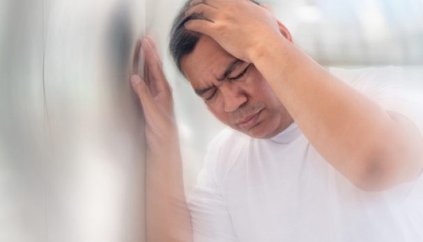 Sick,Asian,Senior,Man,Suffering,From,Vertigo,Headache;,Mental,Sickness